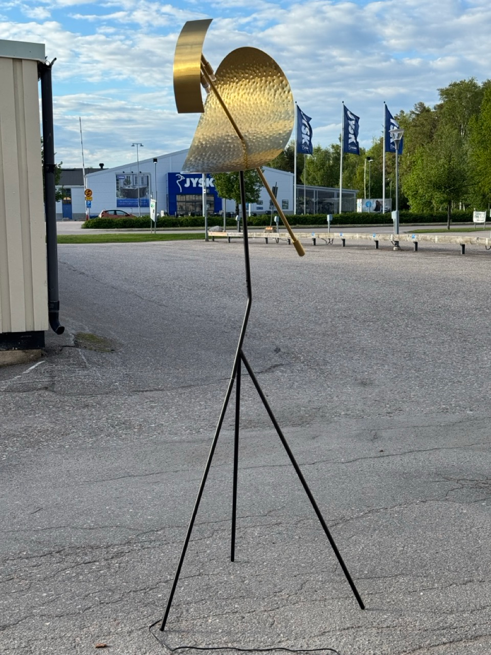 217