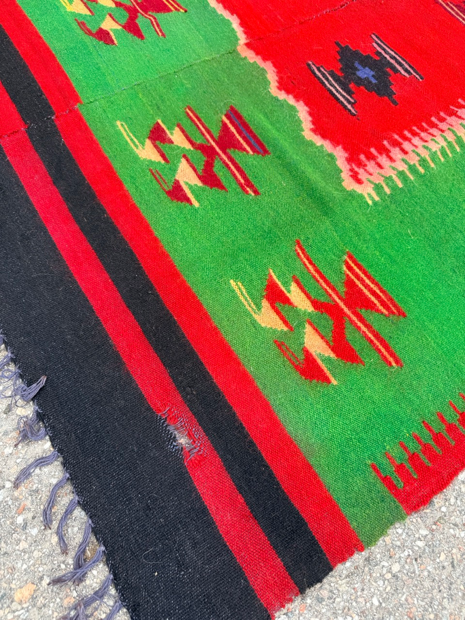 231